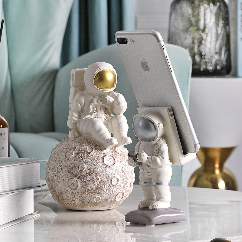Europe Space Man Figure Astron - Phone Accessories Europe review and price